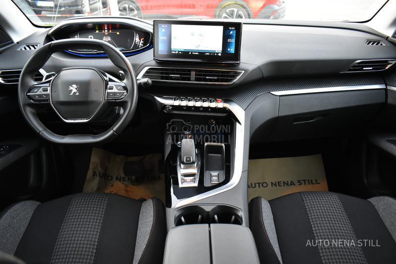 Peugeot 3008 1.2 Active AT