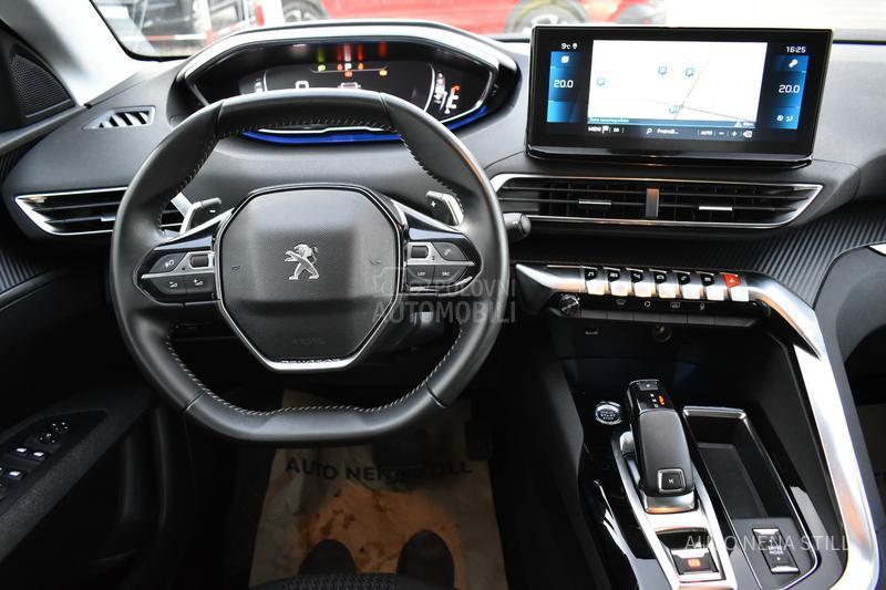Peugeot 3008 1.2 Active AT