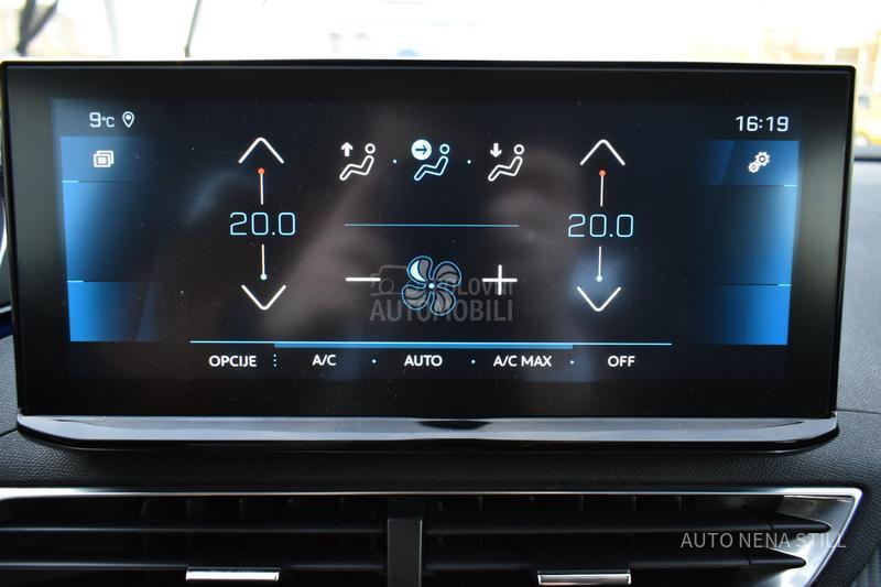 Peugeot 3008 1.2 Active AT