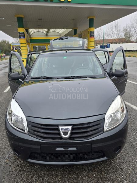 Dacia Sandero 1,2 16v BASE