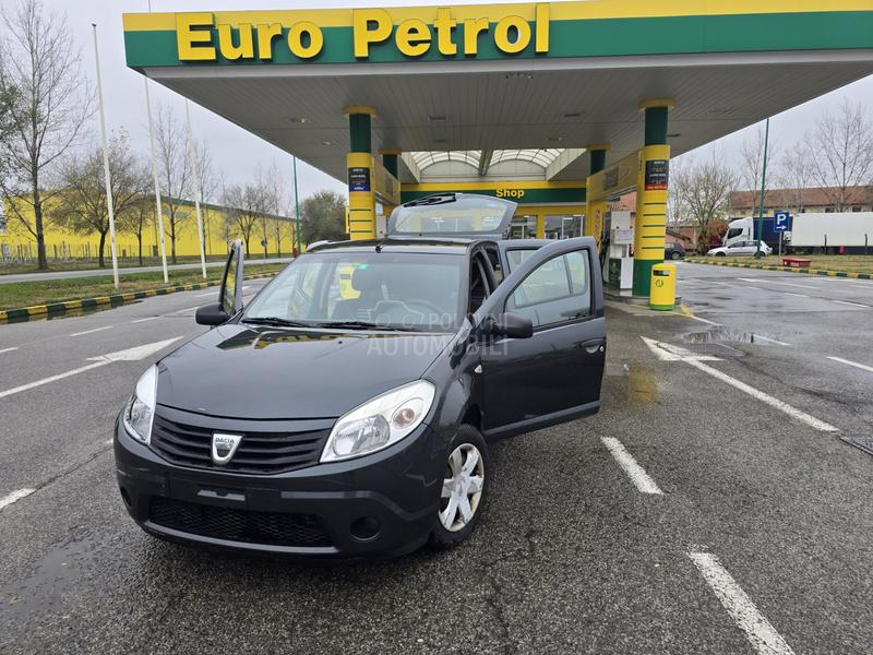 Dacia Sandero 1,2 16v BASE