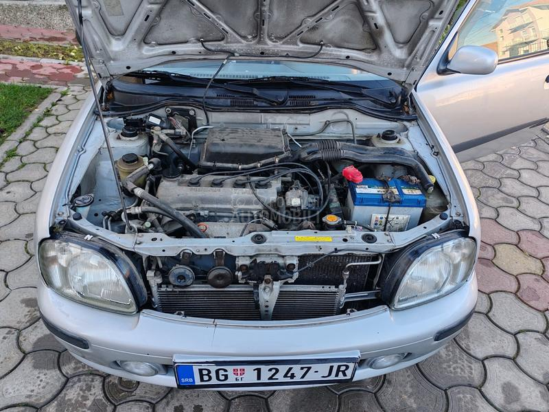 Nissan Micra 1.0 k.l.i.m.a