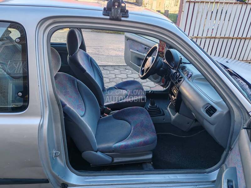 Nissan Micra 1.0 k.l.i.m.a