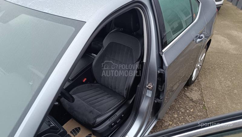 Škoda Superb 2.0 TDI STYLE