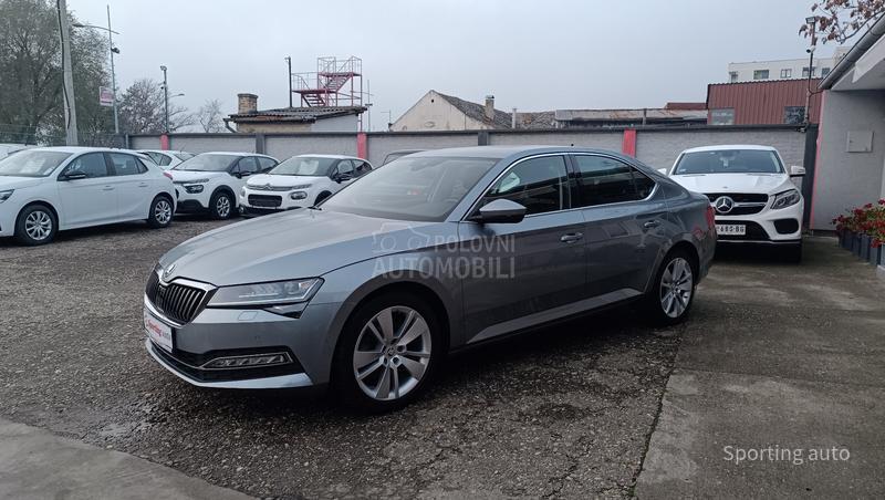 Škoda Superb 2.0 TDI STYLE