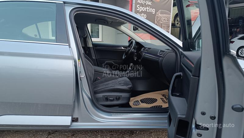 Škoda Superb 2.0 TDI STYLE