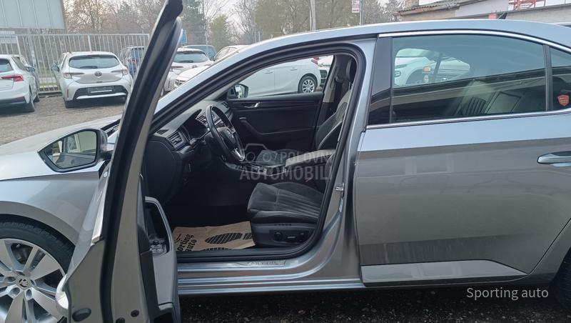 Škoda Superb 2.0 TDI STYLE