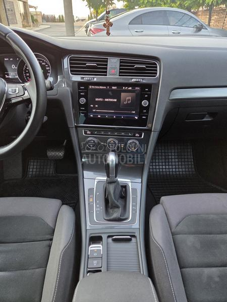 Volkswagen Golf 7 1.0TSI 7.5 DSG