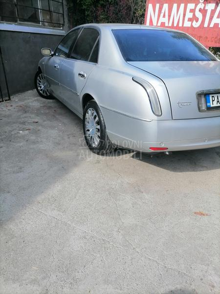 Lancia Thesis 2.4jtd