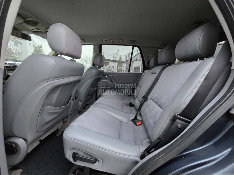 Mercedes Benz ML 270 2.7 CDI