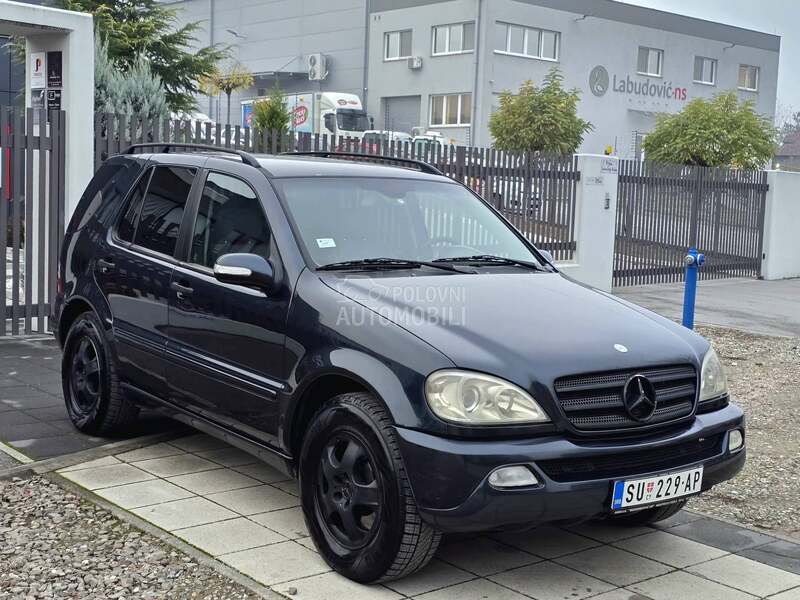 Mercedes Benz ML 270 2.7 CDI