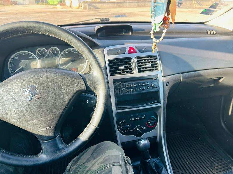 Peugeot 307 2.0 hdi