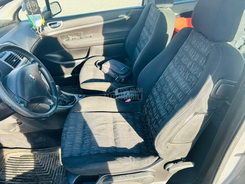 Peugeot 307 2.0 hdi