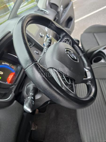 Renault Scenic initiale Paris