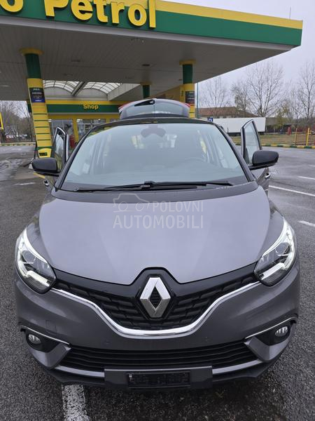 Renault Scenic initiale Paris