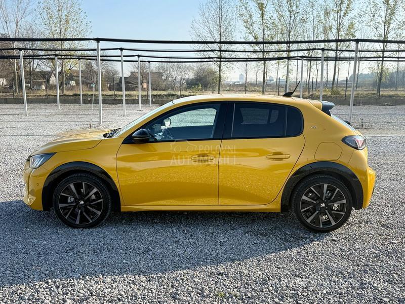 Peugeot 208 1.2 GT/Virtual