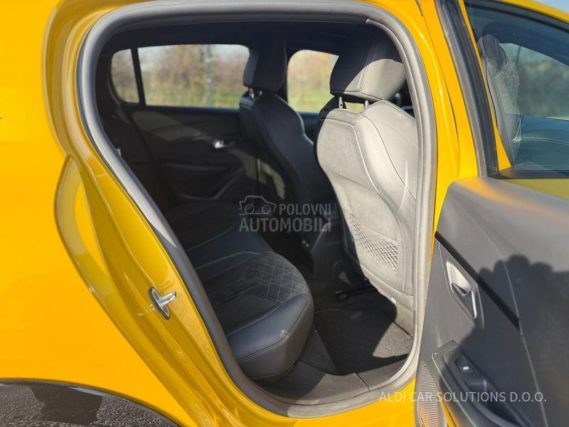 Peugeot 208 1.2 GT/Virtual