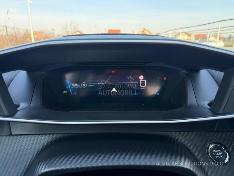 Peugeot 208 1.2 GT/Virtual