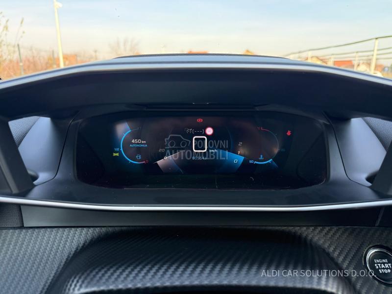 Peugeot 208 1.2 GT/Virtual