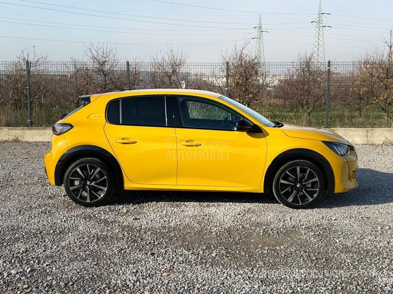 Peugeot 208 1.2 GT/Virtual