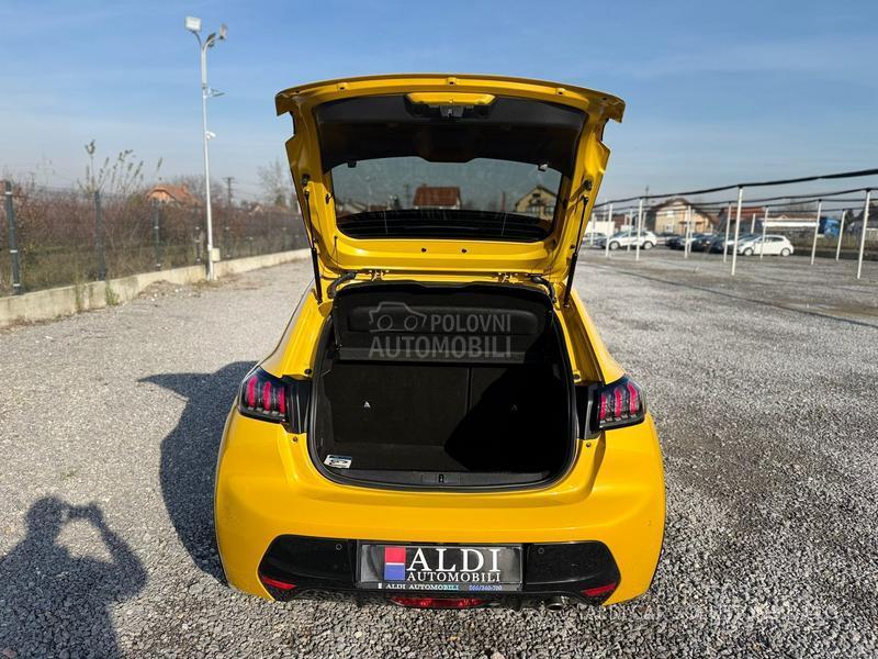 Peugeot 208 1.2 GT/Virtual