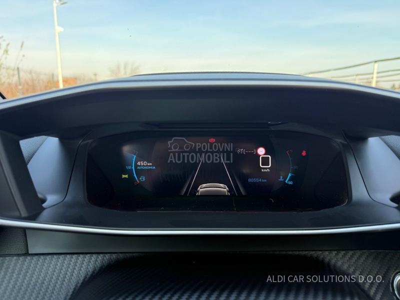 Peugeot 208 1.2 GT/Virtual