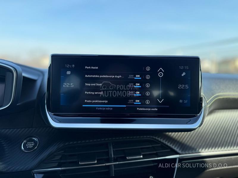 Peugeot 208 1.2 GT/Virtual