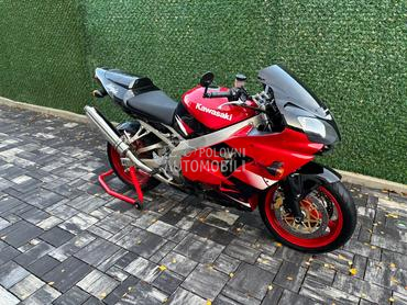 Kawasaki ZX9R Ninja CH