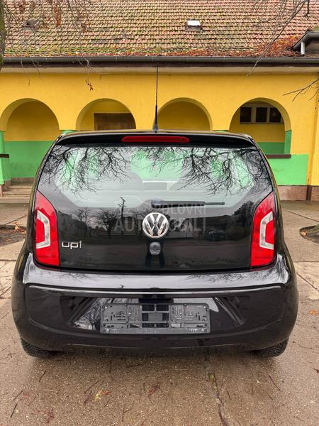 Volkswagen up! 