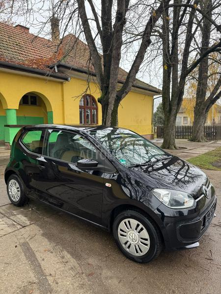 Volkswagen up! 
