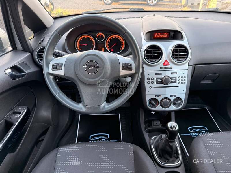Opel Corsa D 1.3d/cosmo/ristajl