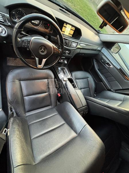 Mercedes Benz E 250 AVANTGARDE