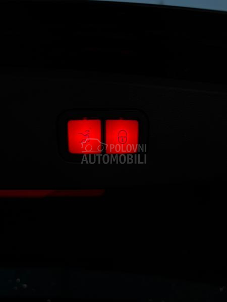 Mercedes Benz E 250 AVANTGARDE