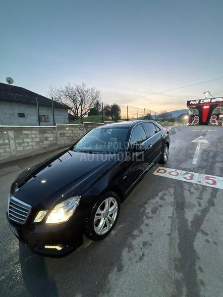 Mercedes Benz E 250 AVANTGARDE
