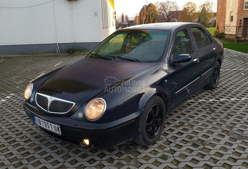 Lancia Lybra 