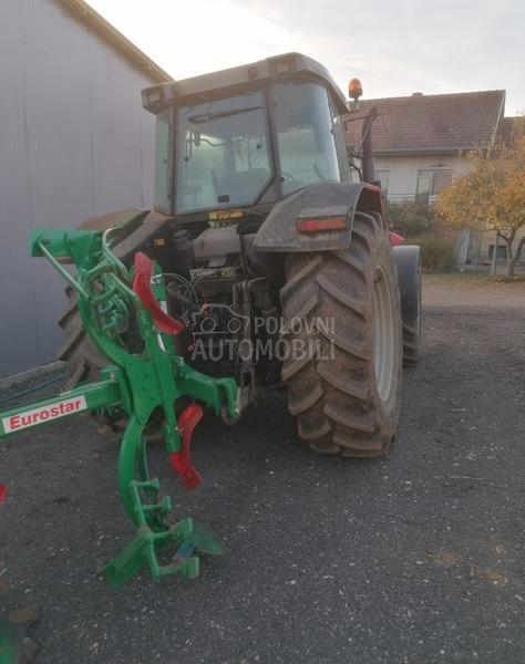 Massey Ferguson 8110