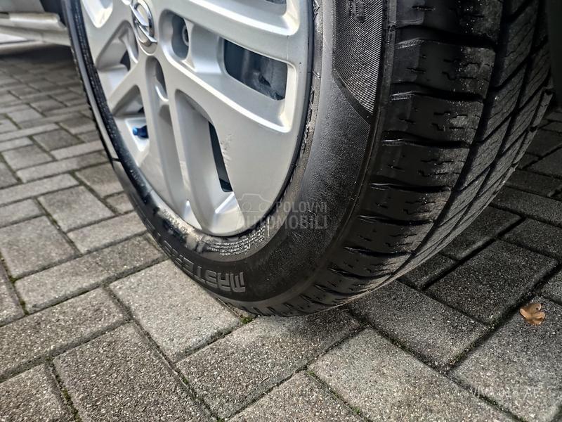 Opel Vivaro 120KS LONG KLIMA