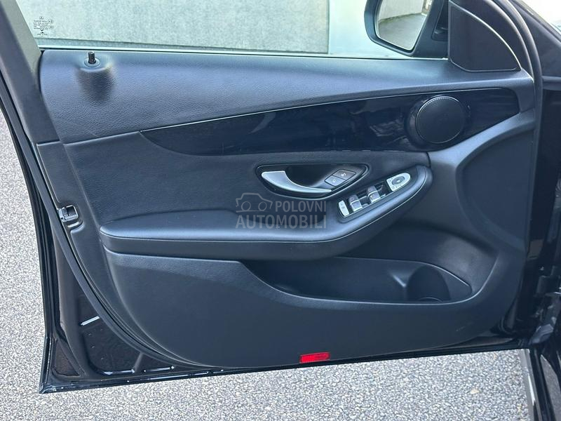 Mercedes Benz C 180 AMG/LED