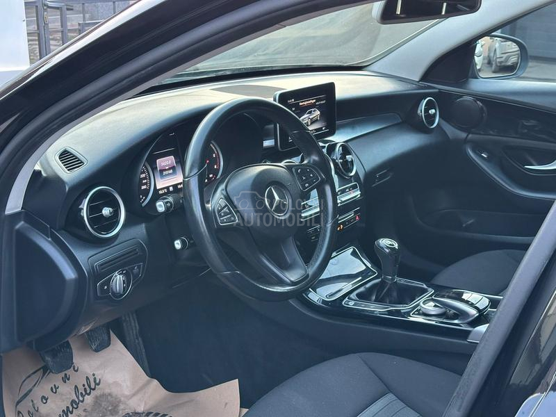 Mercedes Benz C 180 AMG/LED