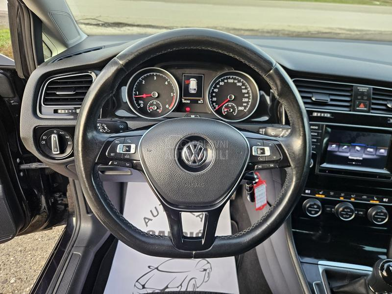 Volkswagen Golf 7 1.6 TDI HIGHLINE