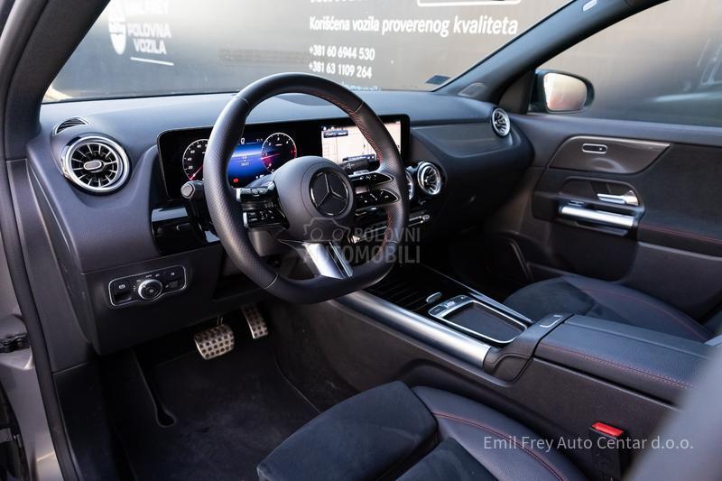 Mercedes Benz GLA 200 d 4MATIC