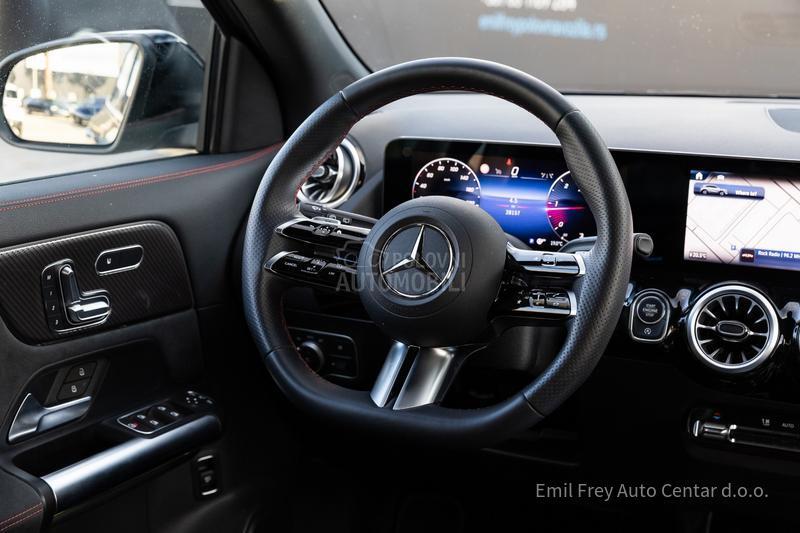 Mercedes Benz GLA 200 d 4MATIC