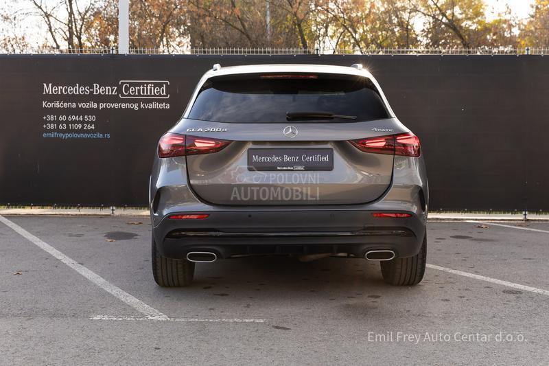 Mercedes Benz GLA 200 d 4MATIC