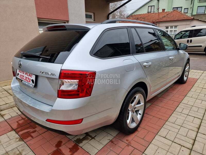 Škoda Octavia fabričko stanje