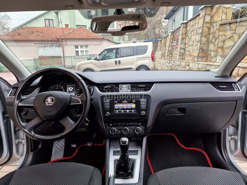 Škoda Octavia fabričko stanje