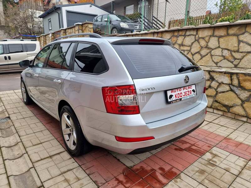 Škoda Octavia fabričko stanje