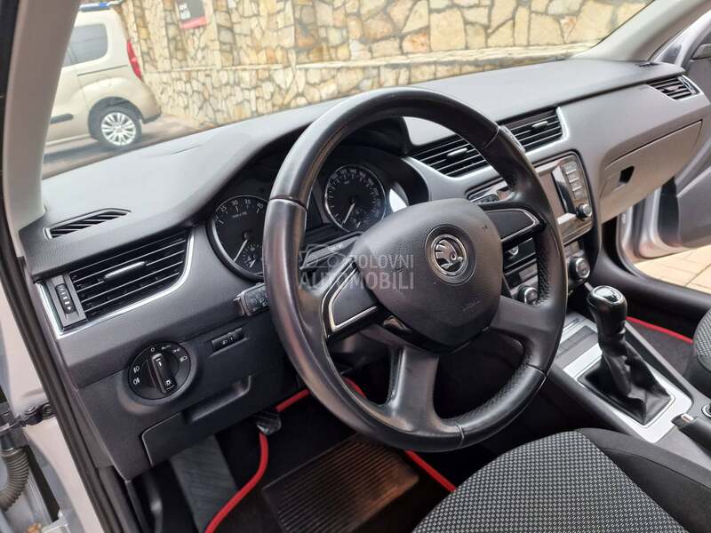 Škoda Octavia fabričko stanje