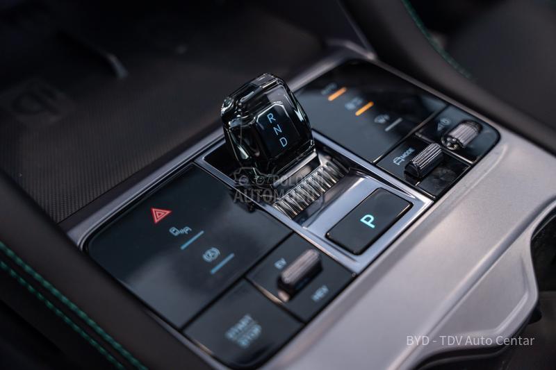 BYD Seal U DM-i 1.5 DESIGN AWD
