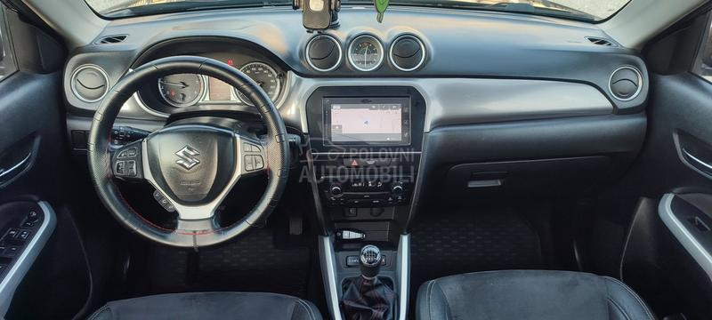 Suzuki Vitara LED/N.A.V.I/PANO