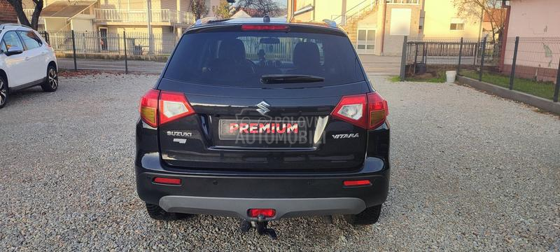 Suzuki Vitara LED/N.A.V.I/PANO